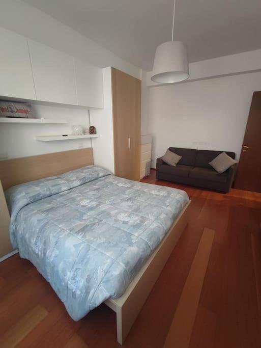 Esplora Comodamente E Poi Riposa Tranquillo Milano
