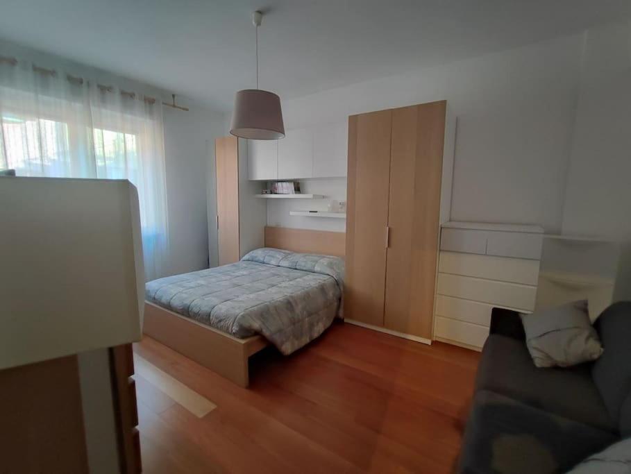 Esplora Comodamente E Poi Riposa Tranquillo Appartamento