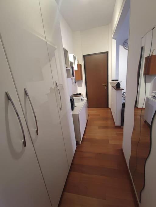 Appartamento Esplora Comodamente E Poi Riposa Tranquillo Milano